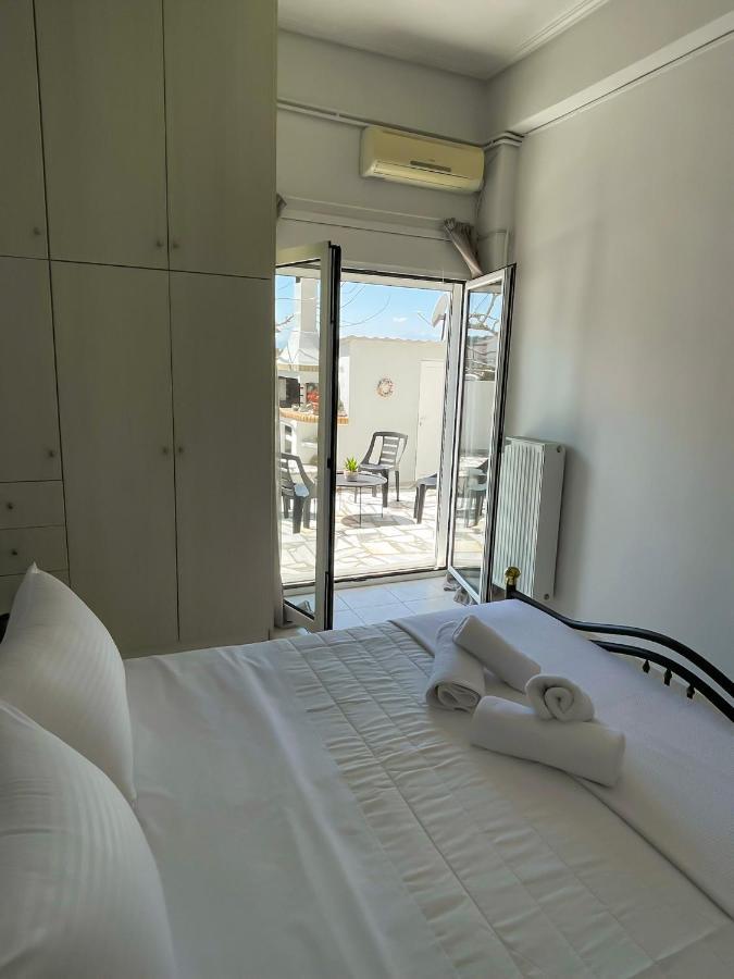 Sunny Beach House Corinth Εξωτερικό φωτογραφία